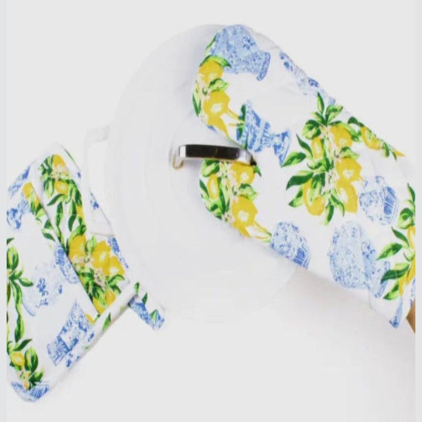 Set of Amalfi Lemon Ginger kitchen towels  with lemon and ginger floral motifs, ideal for Mediterranean-style home decor